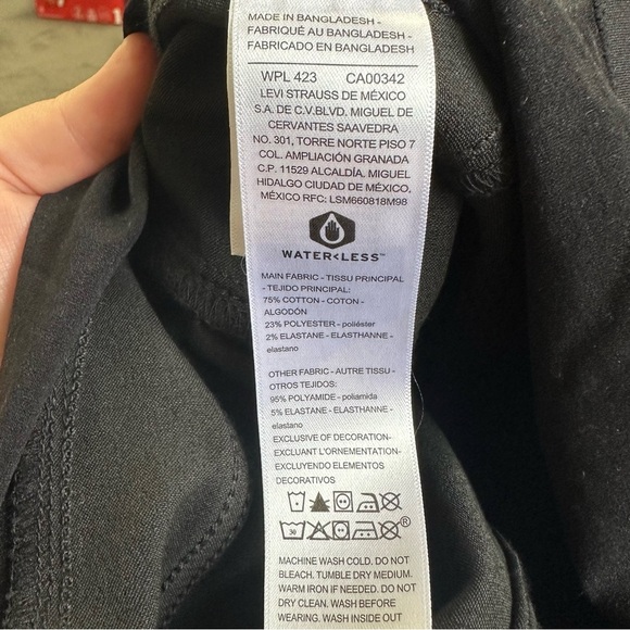 Signature by Levi Strauss & Co. Gold Womens Maternity Skinny Jeans - Picture 6 of 9